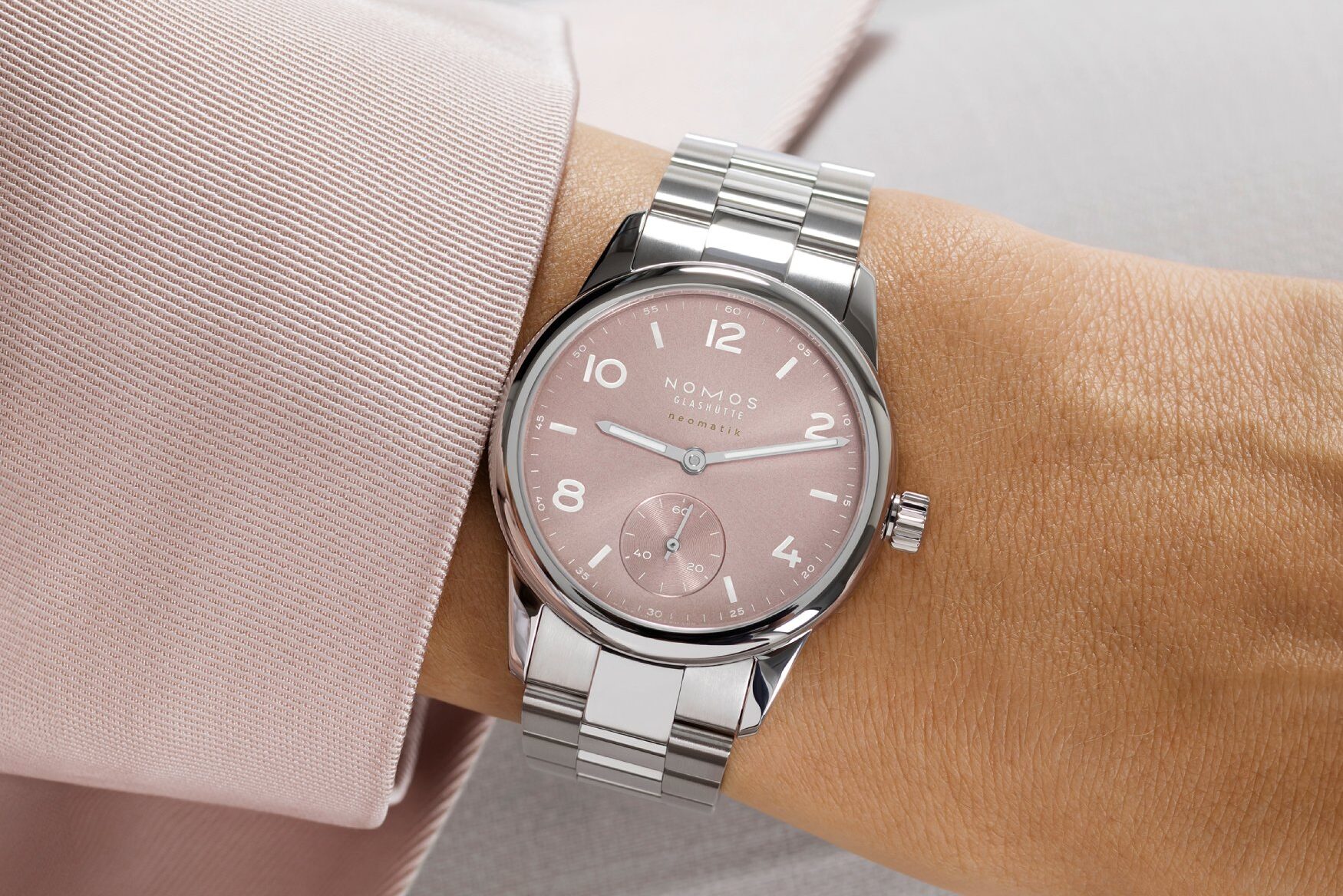 nomos club sport neomatik 34 1