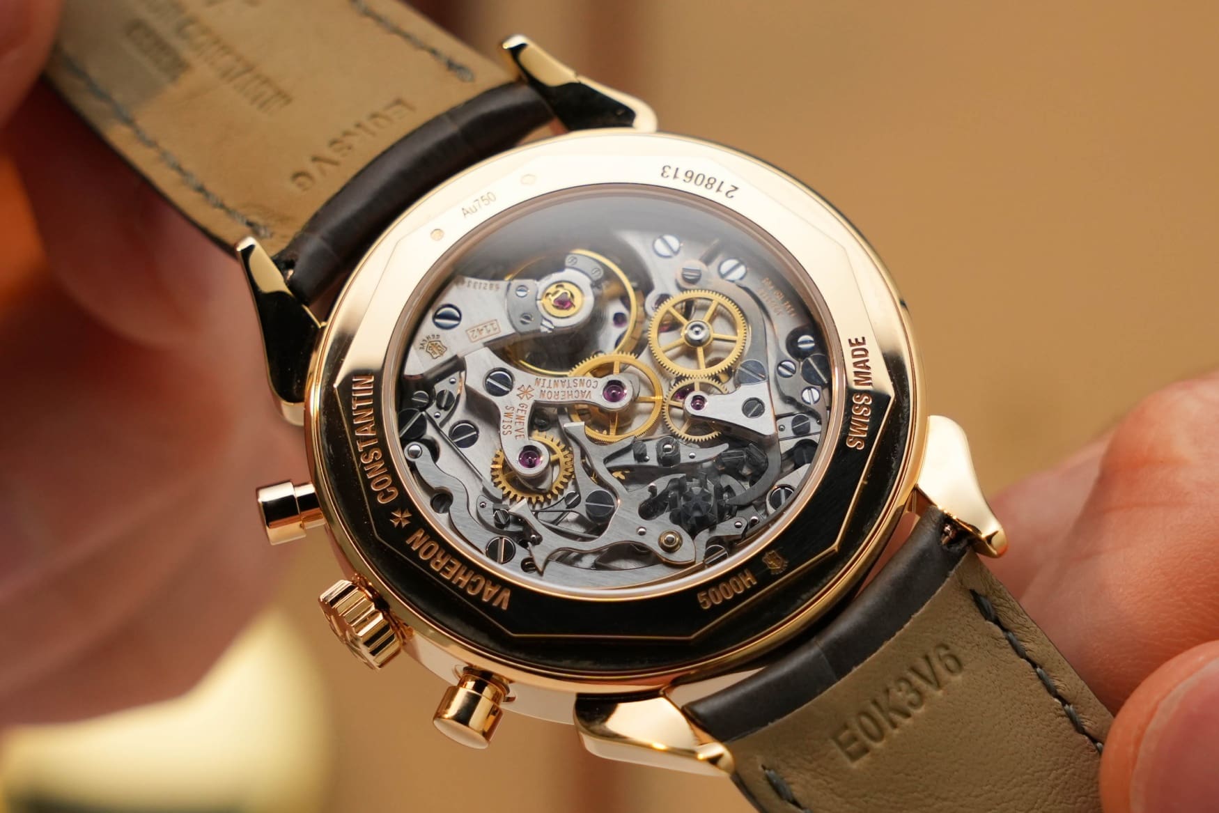 vacheron constantin historiques cornes de vache 1955 movement caseback